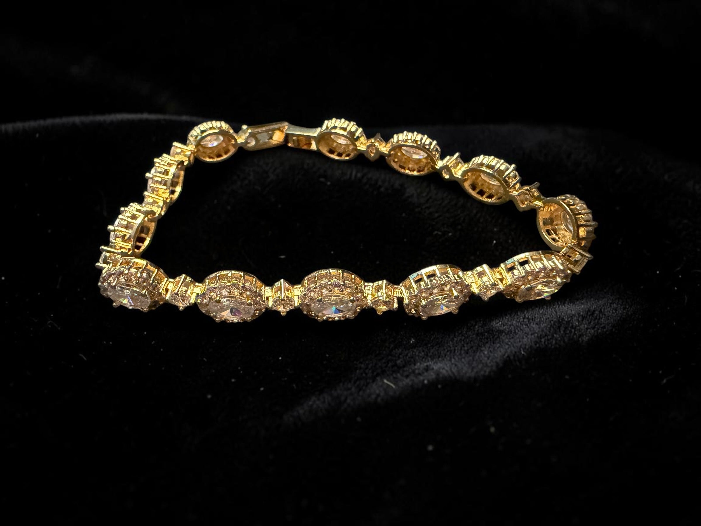 AUREN Eclipse V2 Bracelet